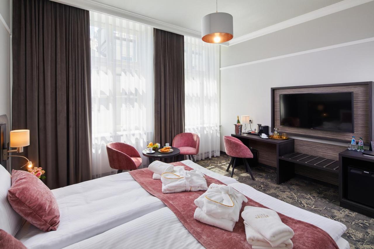 Hotel Estera Cracovia Esterno foto